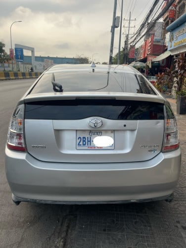 Prius half ប្រភេទ លំដាប់មេឡាន