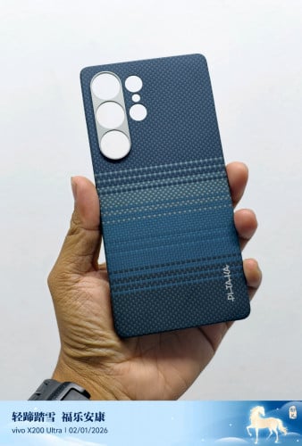 Samsung S25 ultra Pitaka carbon case