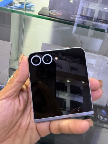 Samsung ZFlip6 12G256G 99%