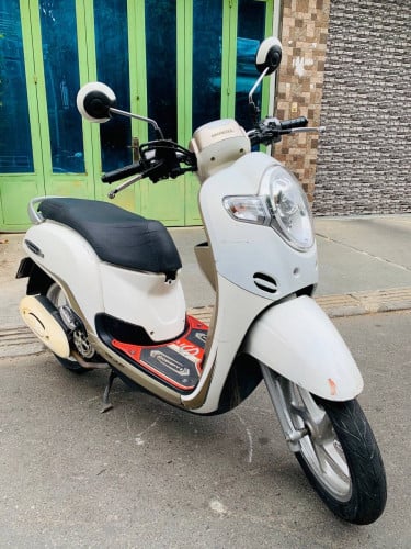 SCOOPY (1290$)2017 Japan 110cc have id card