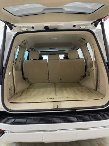 TOYOTA LAND CRUISER ZX 2023