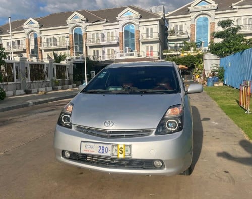 Toyota Prius full option 2009