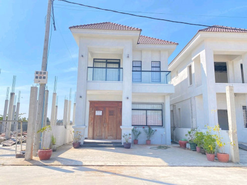 ផ្ទះវីឡាលក់