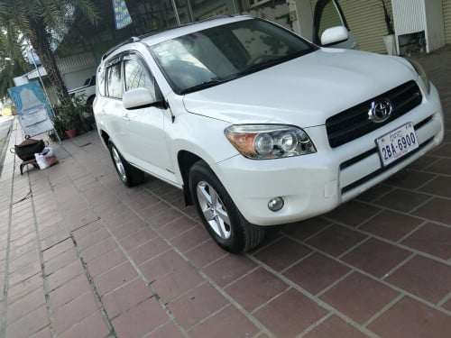 ឡានលក់០៦ប៉ុង១ឡានថ្មី