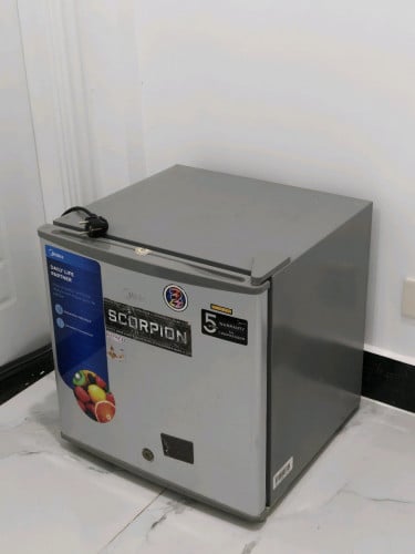 កូនទូទឹកកកសម្រាប់លក់។