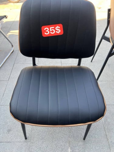 កៅអីស្អាត