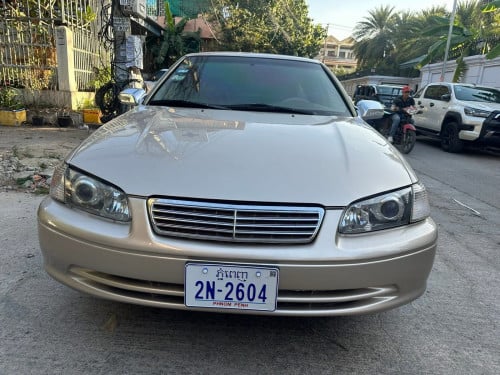 ឆ្នាំ97ឡានស្អាតរៀបចំរួចរាល់មិនបុកប៉ះធានាម៉ាសុីនប្រអប់លេខ០១ខែ