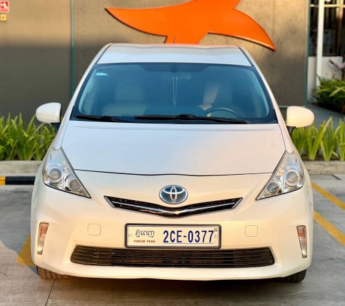 🔥PriusV 012កាន់💰5500$💸ដកឡានភ្លាមបង់រំលស់ជាមួយឃ្លាំងផ្ទាល់