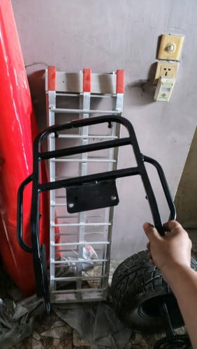 កាងក្រោយ XR