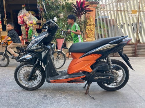 010 ម៉ាស៊ីនអែម ឯកសារគ្រប់