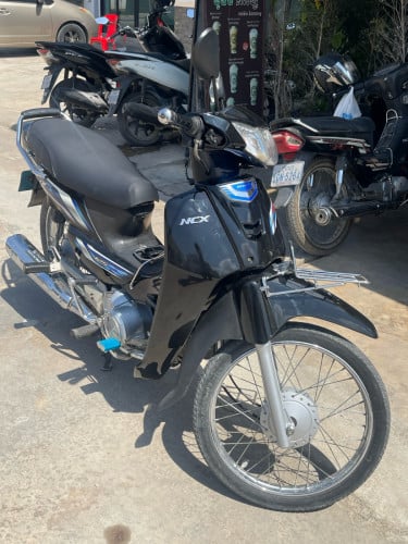 016ម៉ូតូជិះផ្ទាល់នៅស្អាតម៉ាអេម