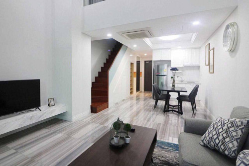 1 Bedroom One Bedroom Duplex Available in BKK1