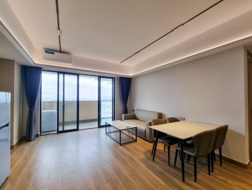 Big Balcony 2Bedrooms Condo with Swimming pool for rent AEON 2 Macro