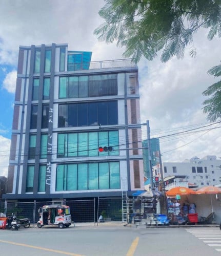 Building for Sale and Rent Near Aeon 1