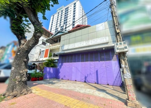 Commercial house for rent in Boeng Kengkang