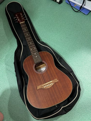 Condition 9.9/10 80$