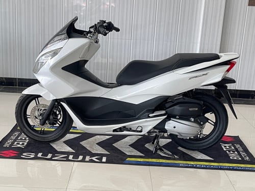Honda PCX 2017 Japan