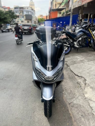 Honda PCX 2022 125cc 🇯🇵3480$ឆាតជាមួយហាងផ្ទាល់ 💌👉 https://t.me/senghengmotor090