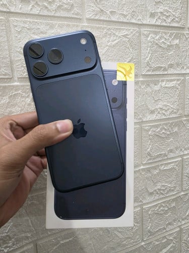 Iphone 17 Pro max 256G X/A ស្អាត 99.9%