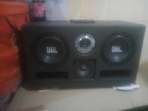 JBL មួយទឹក