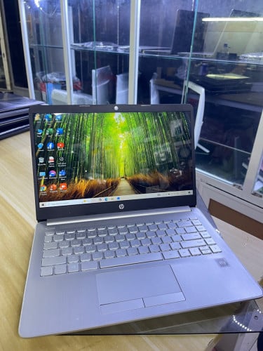 Laptop HP CPU CORE i3 10th