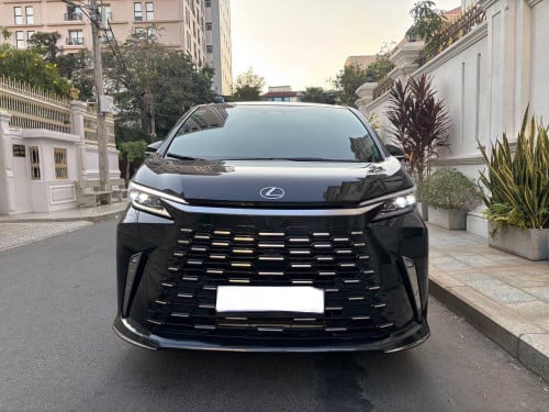 Lexus LM350H 2025 VIP 4 seats 10000km