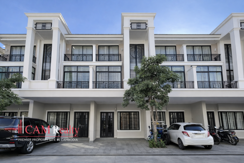 Link Villa LA For Sale In Borey Peng Huoth 50M