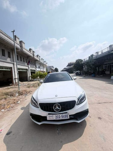 Mercdes Benz c300 ម្ចាស់​ដើម​ ឡាន​ធានា​ស្អាត​គ្មាន​កន្លែង​ទាស់​ 26000$ ទិញ​ដាច់​ វ៉ៃ​ដូរ​បាន