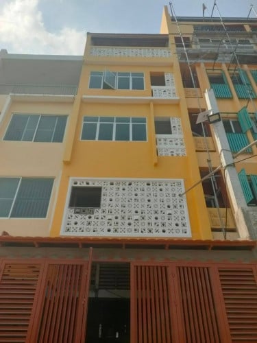 New rooms for rent in Sensok area near Aeon2 and Markro mall.