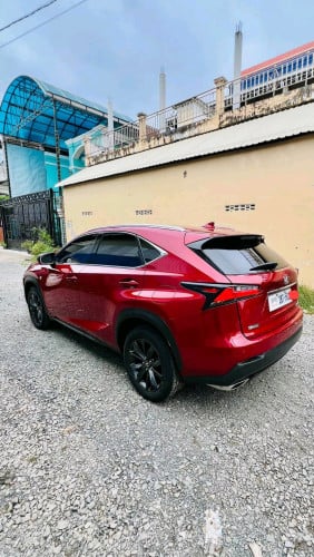 NX200t 015 option full