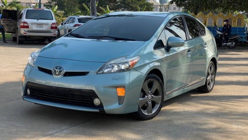 Prius 013 option 5 advanced  ក្នុងលឿងសូម ចុចលីងខាងក្រោមដើម្បើសួរពត៍មានបន្ថែម