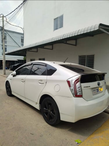 Prius 2012​ ​ម្ចាស់ដេីម លក់ប្រញាប់