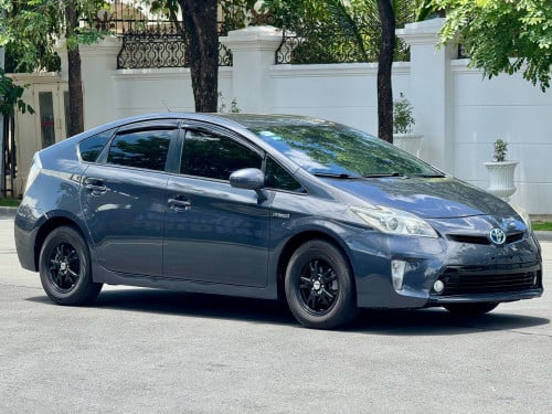 Prius 2015 Option 4 JBL ក្រដាស់ពន្ធ