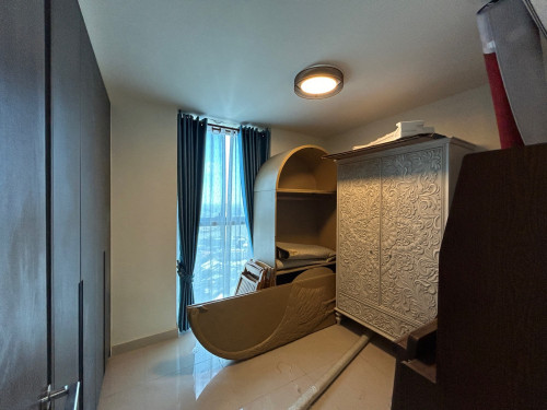 3 Bedrooms-Condo for Rent-$1,199 THE PEAK RESIDENCES