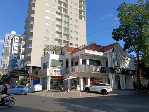 Shop for Rent BKK1 _ ហាងជួលបឹងកេងកង1