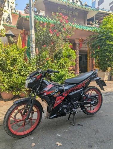 Suzuki Satria