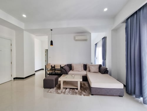 Swimming Pool Furnished Serviced Apartment with Gym For Rent near AEON mall