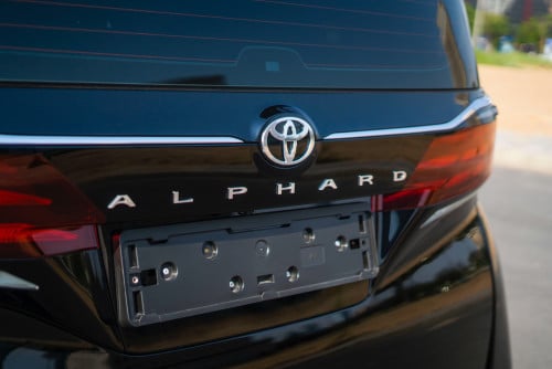 toyota alphard 2024 executive lounge tax paper