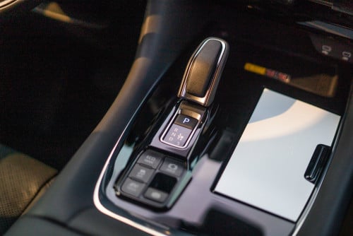 toyota alphard 2024 executive lounge tax paper