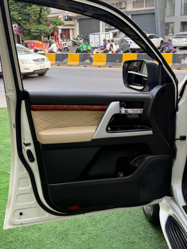 Toyota Land Cruiser Arab 2008 Update 2021 V6 សាំង​