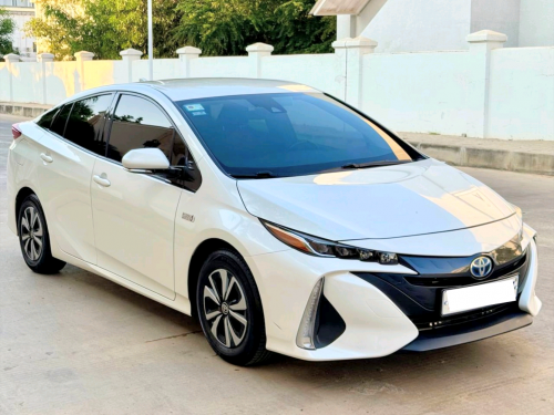 Toyota Prius Prime Premium Option 🚗