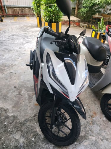 Vario 021 at Sihanouk Ville
