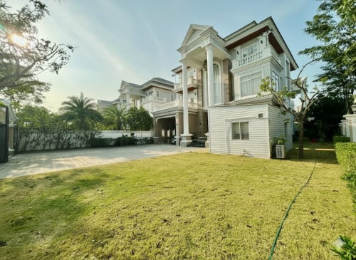 Villa Queen for Rent