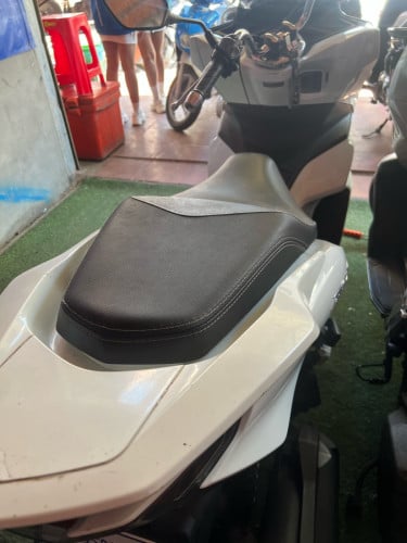 លឿនលឿនបងប្អូនទាំងអស់គ្នា