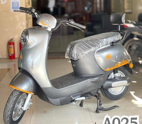 ម៉ូតូអាគុយ