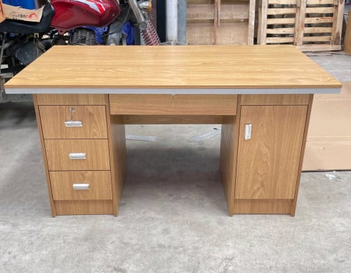 តុបុគ្គលឹក