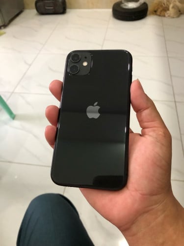 លក់ប្រញ៉ាប់លុយ 11 សាណុំសុីន ណែន ត្រាំទឹកបាន ថ្ម89% ស្កេន ស្អាត99%