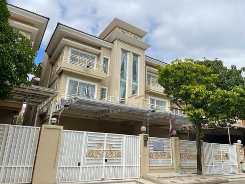 វីឡាភ្លោះពីរសម្រាប់ជួលនៅបុរី ពិភពថ្មីសែនសុខ / 2 Twin Villa for Rent at Borey Piphub Thmei Sen Sok