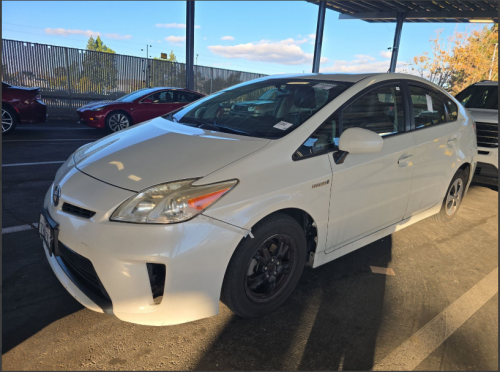 សាងមុនបើកទូរ 2015 Toyota Prius 2 White Code 885752