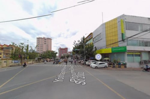 ដីលក់ ដីលក់បន្ទាន់​ ដីកែងលក់លើផ្លូវ 271 | Corner Land For Sale On Street 271 ( 921 sqm )